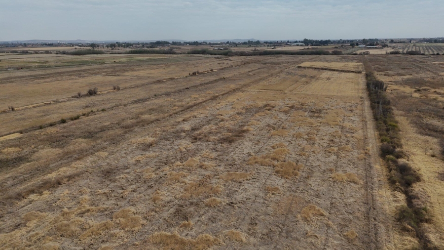 8 Bedroom Property for Sale in Potchefstroom Rural North West